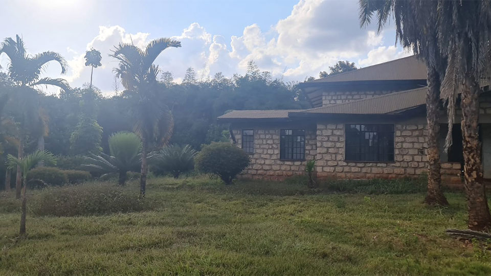 Prime_5_Acre-Property_Karamaini-Estate